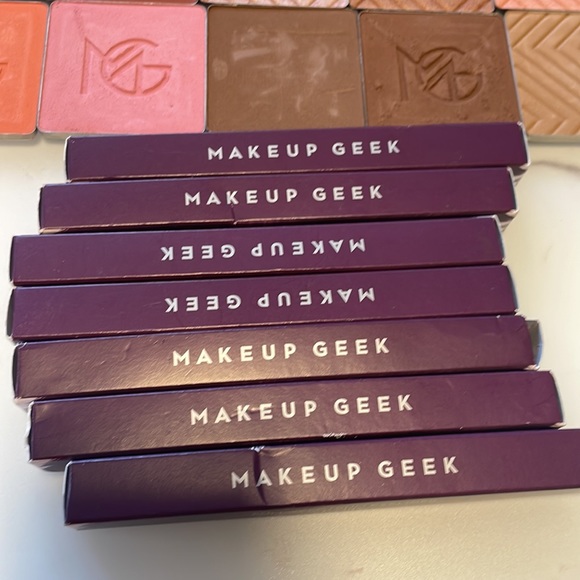 A collection of makeup geek (read description) - Picture 7 of 10